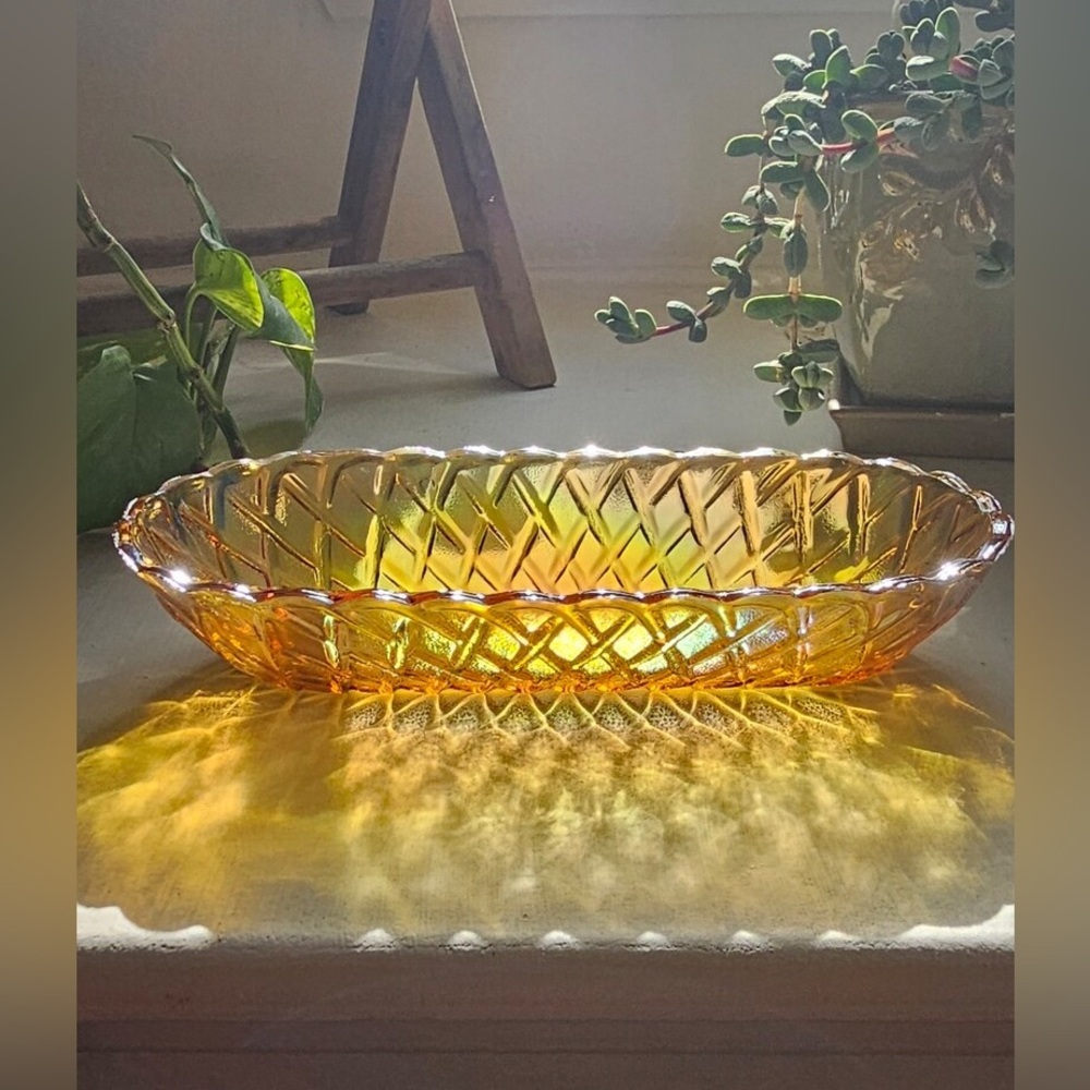 Vintage Indiana Carnival Glass Dish